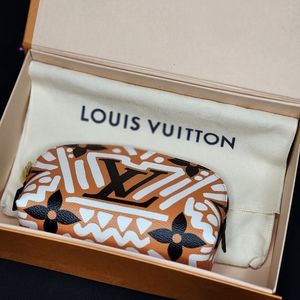 Brand New Louis Vuitton cosmetic Bag